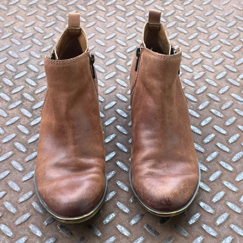 Lucky Brand Women Ankle Boots Brown Genuine Leather Shoes Zip Closure Size 6.5M - Picture 5 of 10